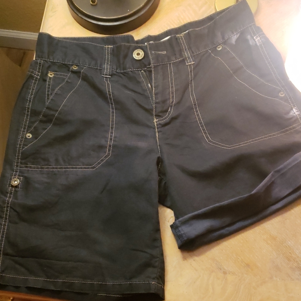 DKNY JEANS Linen Blend Shorts